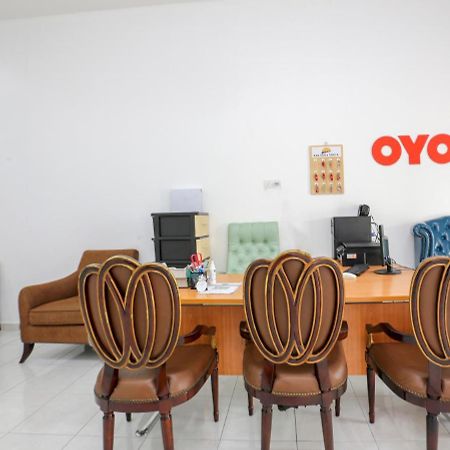 Oyo 90135 Saujana Villa Cherok Paloh Куантан Екстериор снимка