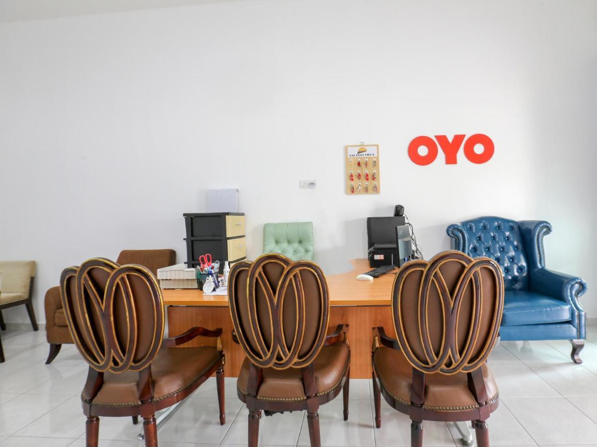 Oyo 90135 Saujana Villa Cherok Paloh Куантан Екстериор снимка