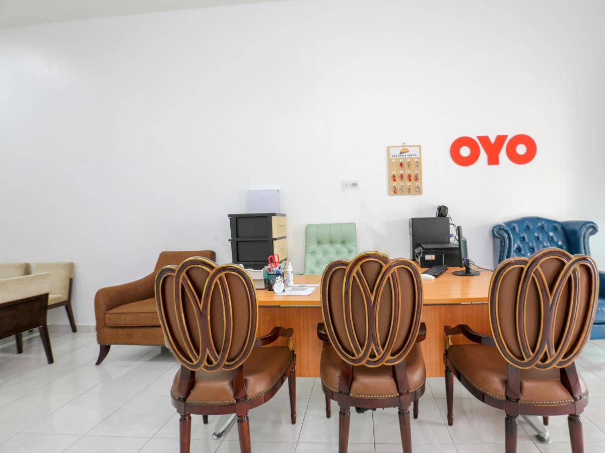 Oyo 90135 Saujana Villa Cherok Paloh Куантан Екстериор снимка