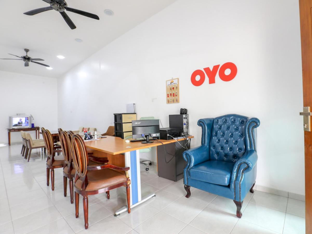 Oyo 90135 Saujana Villa Cherok Paloh Куантан Екстериор снимка